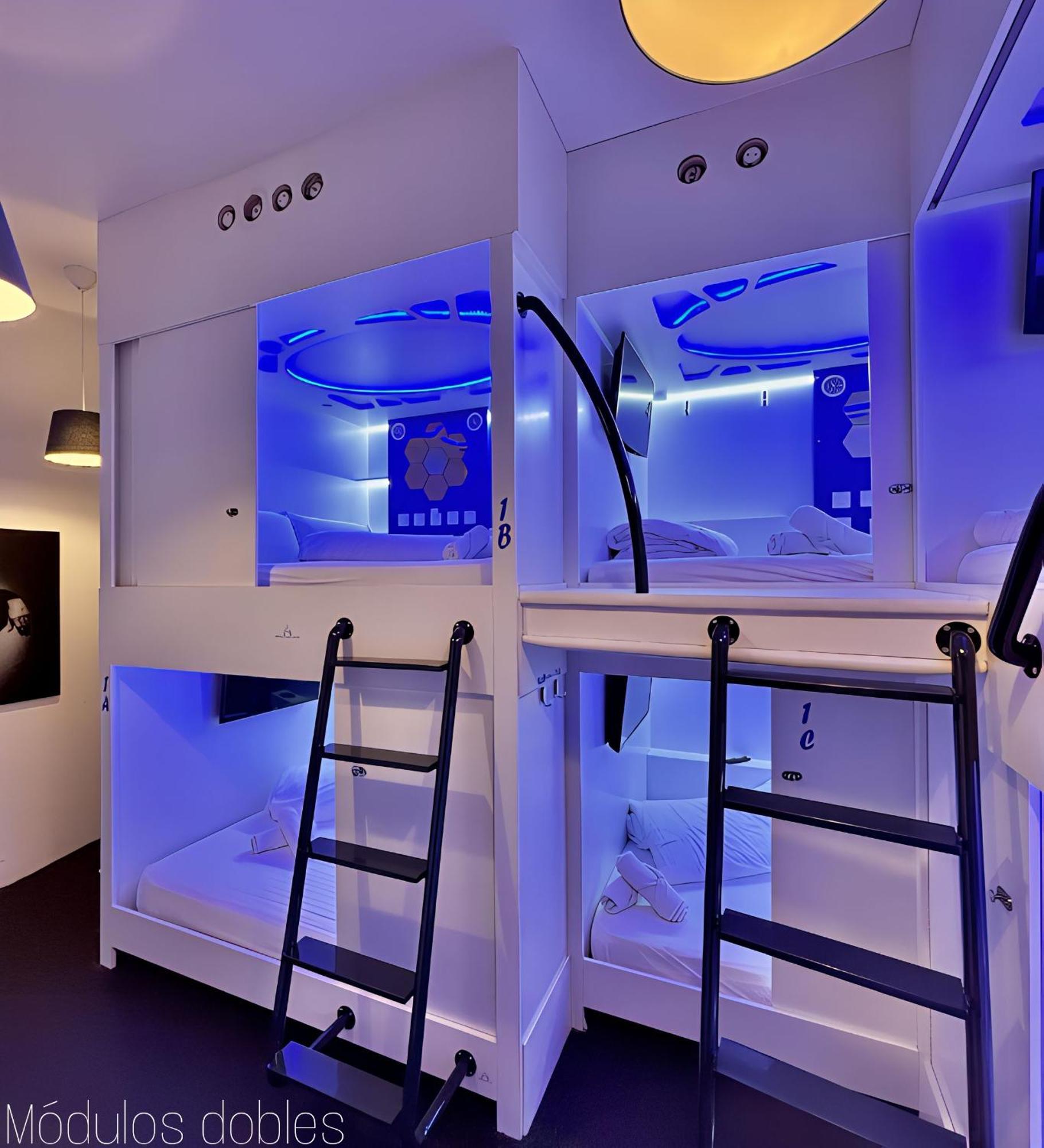 Modular Rooms Мадрид Экстерьер фото