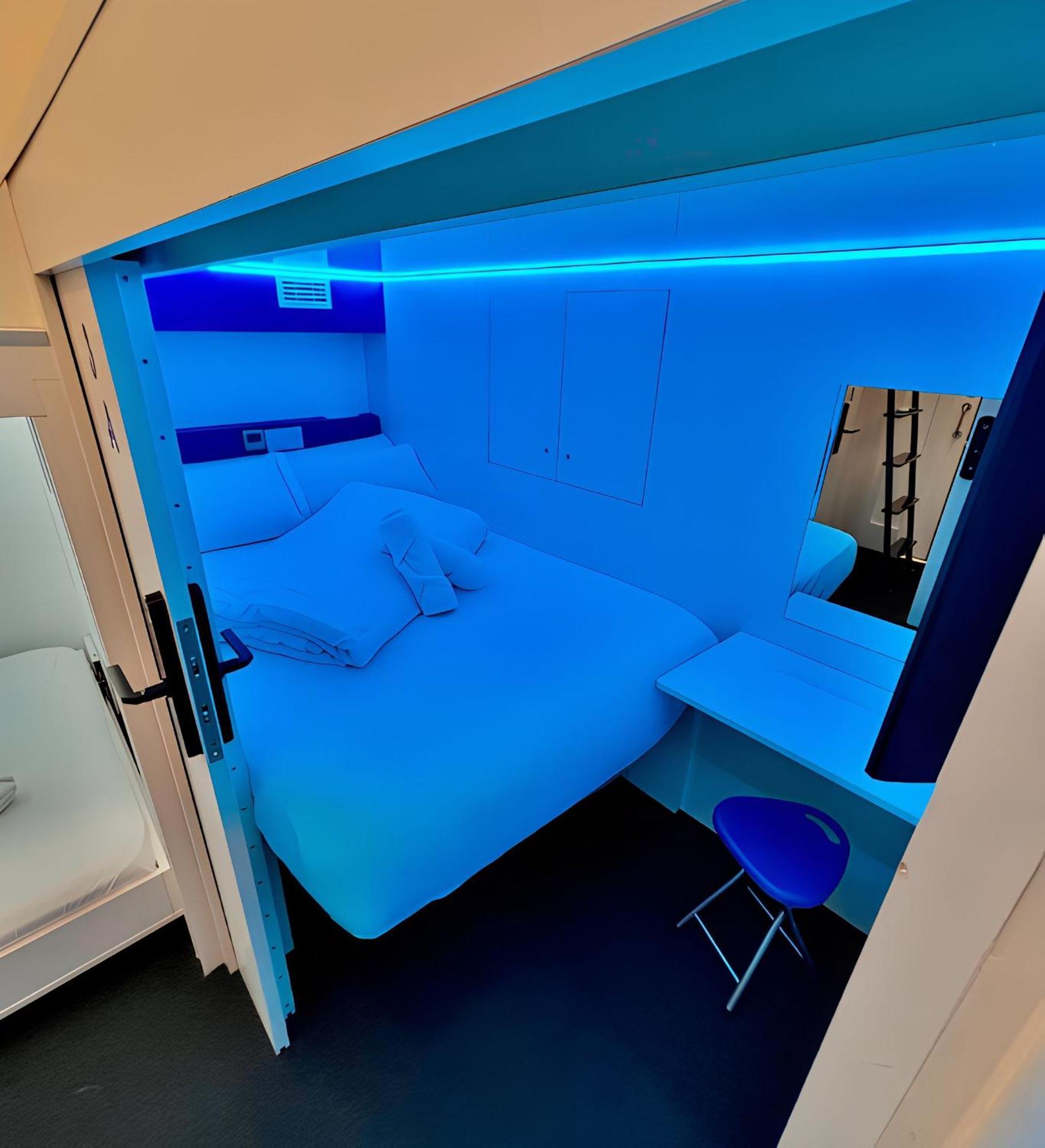 Modular Rooms Мадрид Экстерьер фото