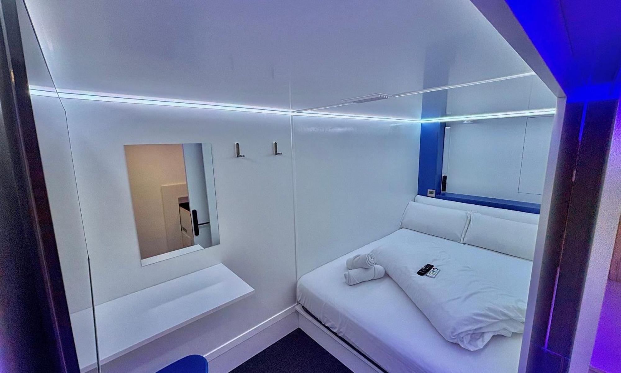 Modular Rooms Мадрид Экстерьер фото